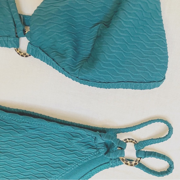 Dorina • Eco Textured Bikini in Emerald Green - Picture 9 of 15